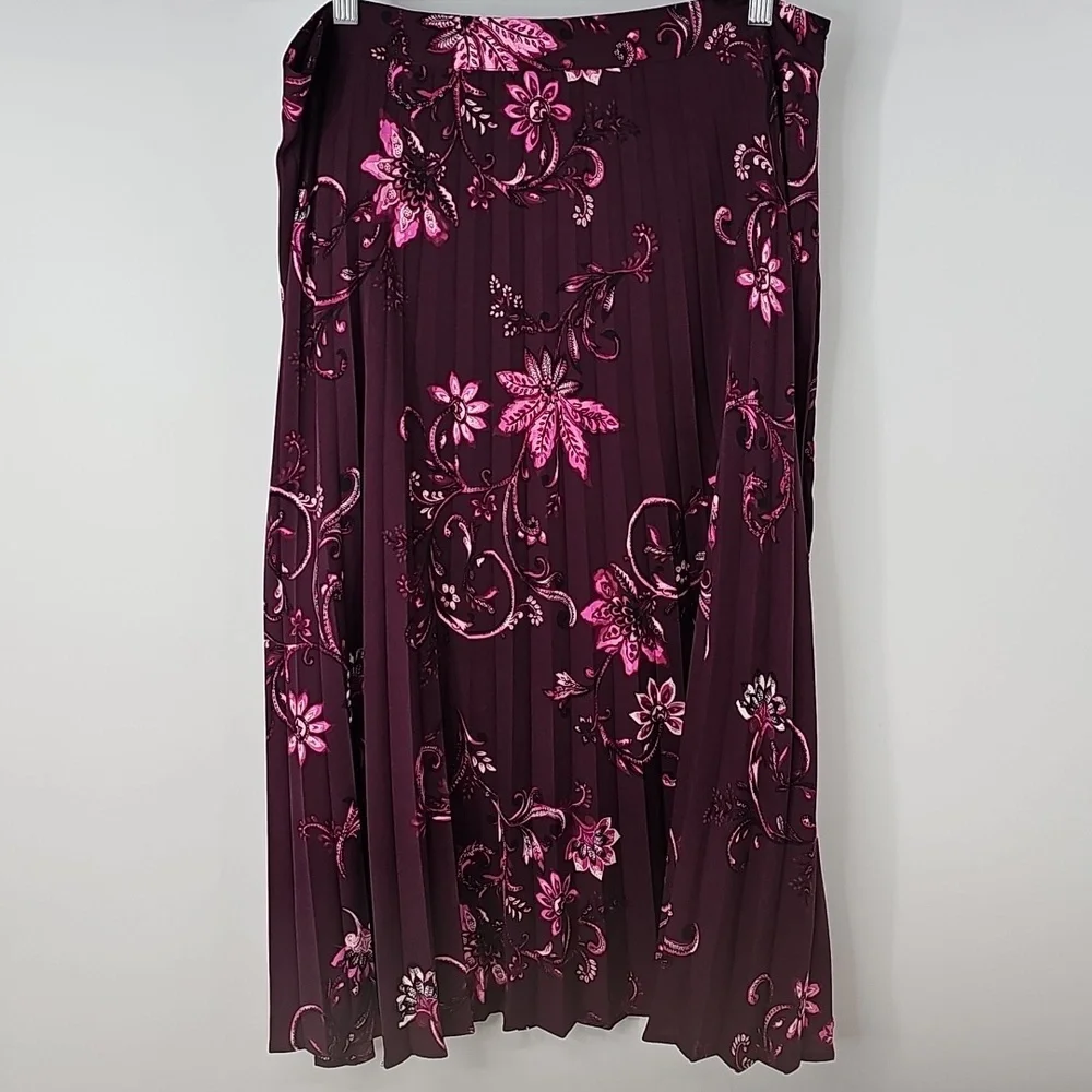 Chico's Pleated Purple Paisley Floral Cottagecore Soft Flowy Midi Skirt Sz:14 - Picture 11 of 12